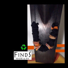Load image into Gallery viewer, FINDS Necklace - OY2