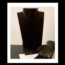 Load image into Gallery viewer, WOOD NECK FORM ..MEDIUM - MS