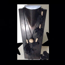 Load image into Gallery viewer, FINDS Necklace BD