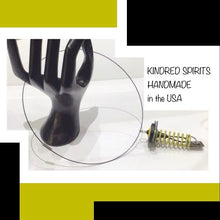 Load image into Gallery viewer, KINDRED SPIRITS NECKLACE .LB DROP