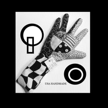 Load image into Gallery viewer, DISPLAY BEANBAG HAND BW