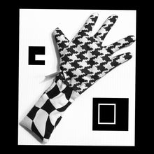 Load image into Gallery viewer, DISPLAY BEANBAG HAND BW