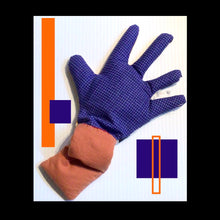 Load image into Gallery viewer, DISPLAY BEANBAG HAND OBY