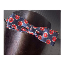 Load image into Gallery viewer, BOW TIE …SMALL