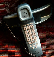 Load image into Gallery viewer, RETRO SOUTHWESTERN BELL FREEDOM PHONE FM2552RT turquoise blue