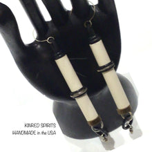 Load image into Gallery viewer, KINDRED SPIRITS EARRING BI LONG