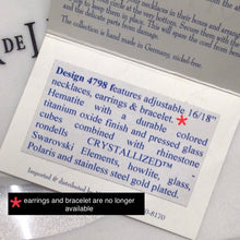 Load image into Gallery viewer, COEUR de LION GEO CUBE NECKLACE