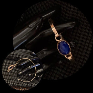 VINTAGE Avon Blue Cabochon Gold Tone Bracelet - 1974