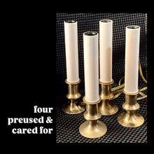 Load image into Gallery viewer, 6 VINTAGE electric candles brass base
