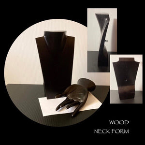 WOOD NECK FORM ..MEDIUM - MS