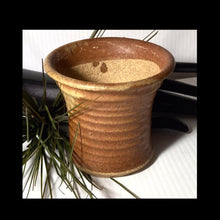 Load image into Gallery viewer, POTTERY -  USA MADE SMALL POT
