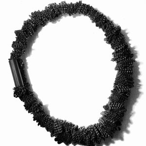 FINDS Necklace in Black