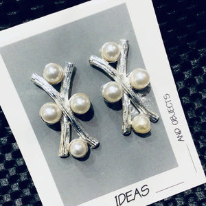 K. SULTAN PEARL EARRING