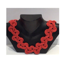Load image into Gallery viewer, Knot Predictable LOOP necklace
